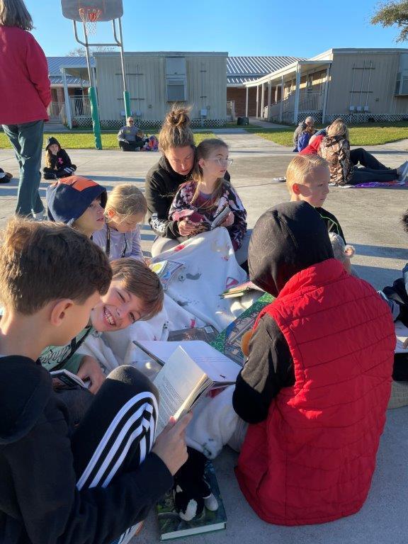 CLE families snuggle up for Read to Your Sweetheart