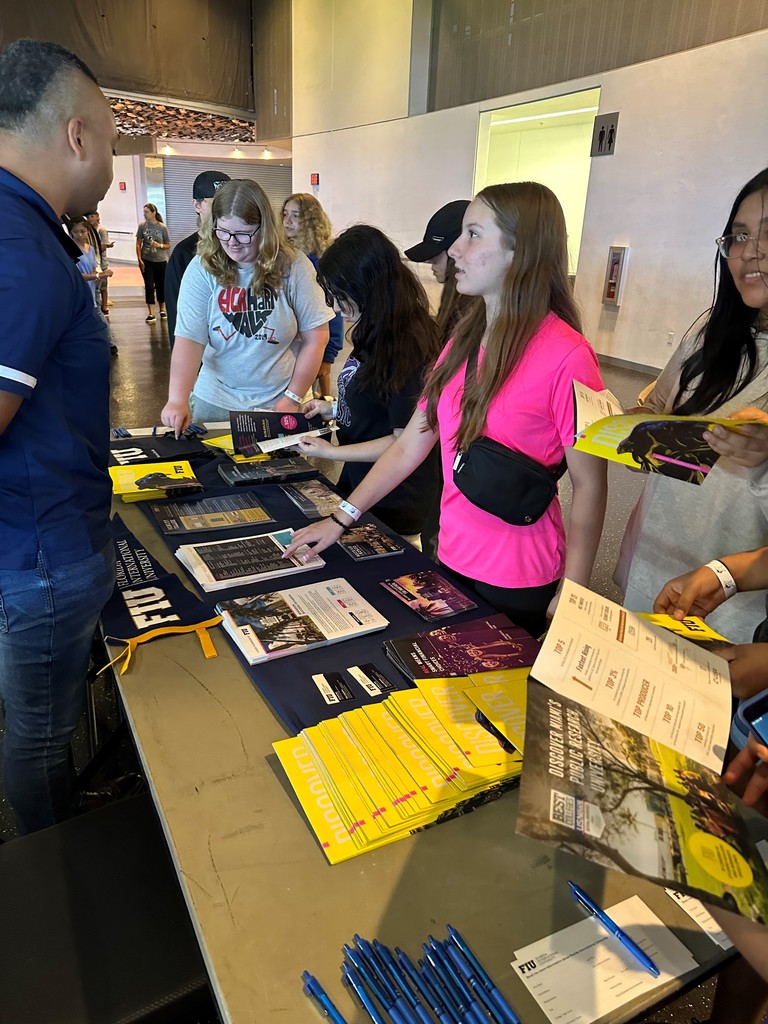 Middle school AVID students attend College Fair and Speaker Series at Miami Marlins stadium