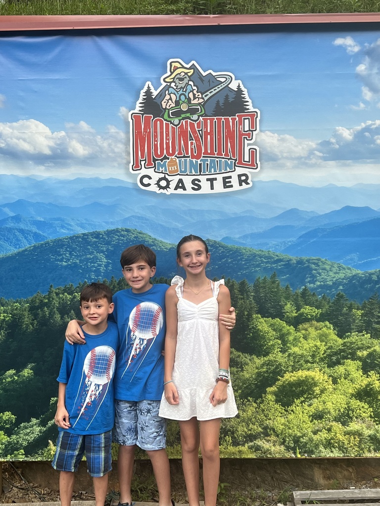 Landon and his family visits the Great Smoky Mountains National Park